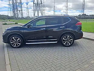 Used 2020 Nissan X-Trail Tekna Black - Interior and Exterior details 17