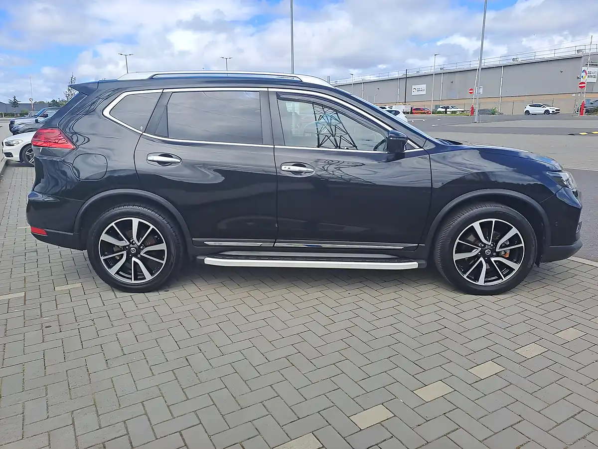 Used 2020 Nissan X-Trail Tekna Black - Interior and Exterior details 4