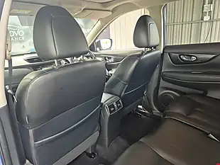 Used 2020 Nissan X-Trail Tekna Blue - Interior and Exterior details 18