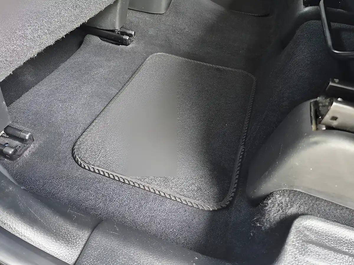Used 2020 Nissan X-Trail Tekna Blue - Interior and Exterior details 19