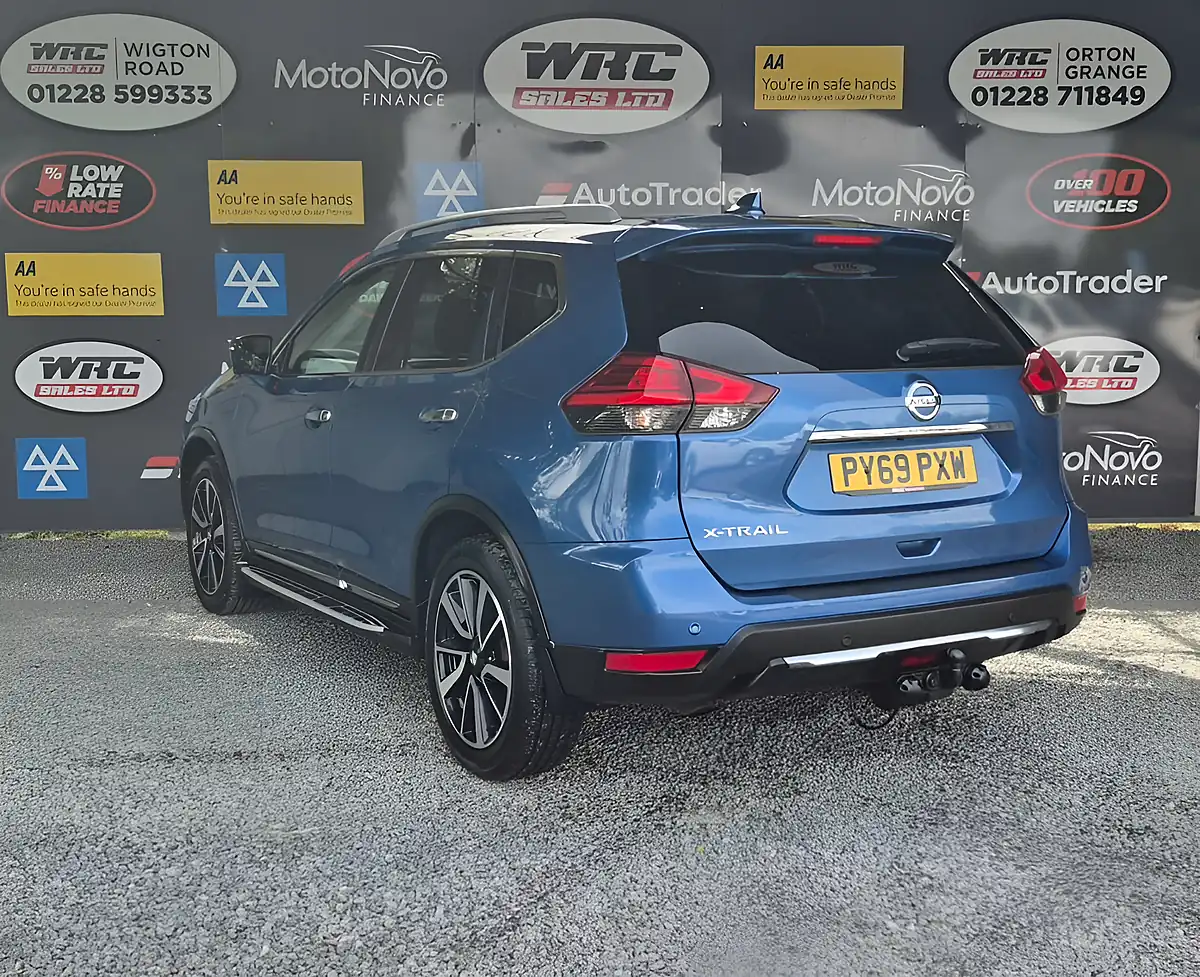 Used 2020 Nissan X-Trail Tekna Blue - Interior and Exterior details 3