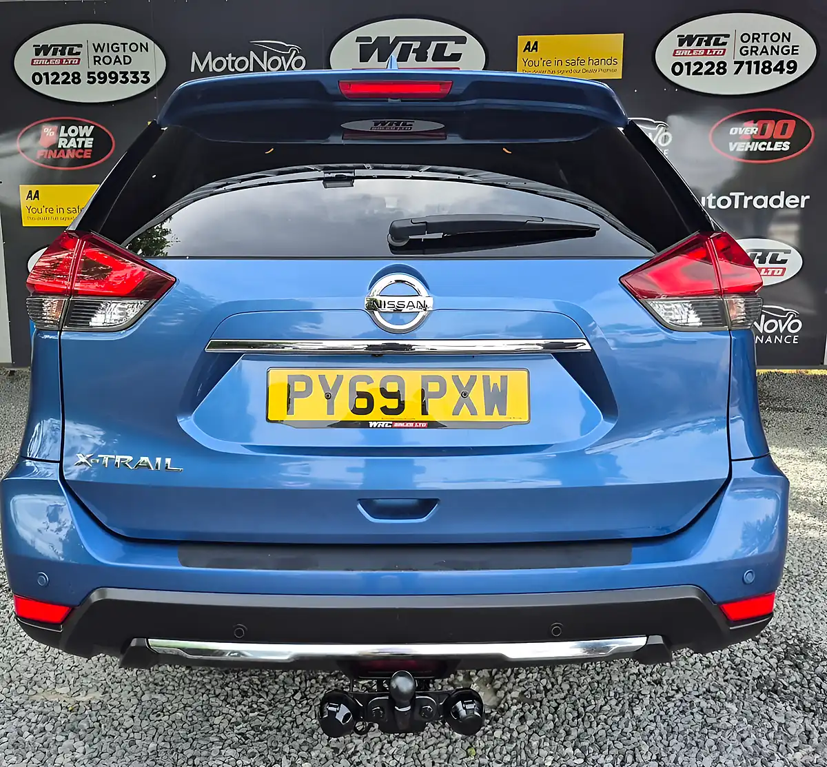 Used 2020 Nissan X-Trail Tekna Blue - Interior and Exterior details 8