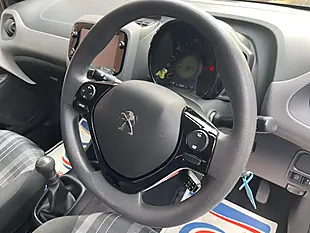 Used 2020 Peugeot 108 Active White - Interior and Exterior details 10