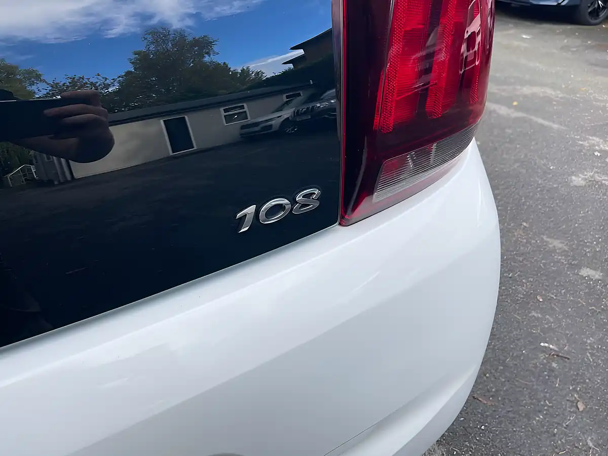 Used 2020 Peugeot 108 Active White - Interior and Exterior details 20