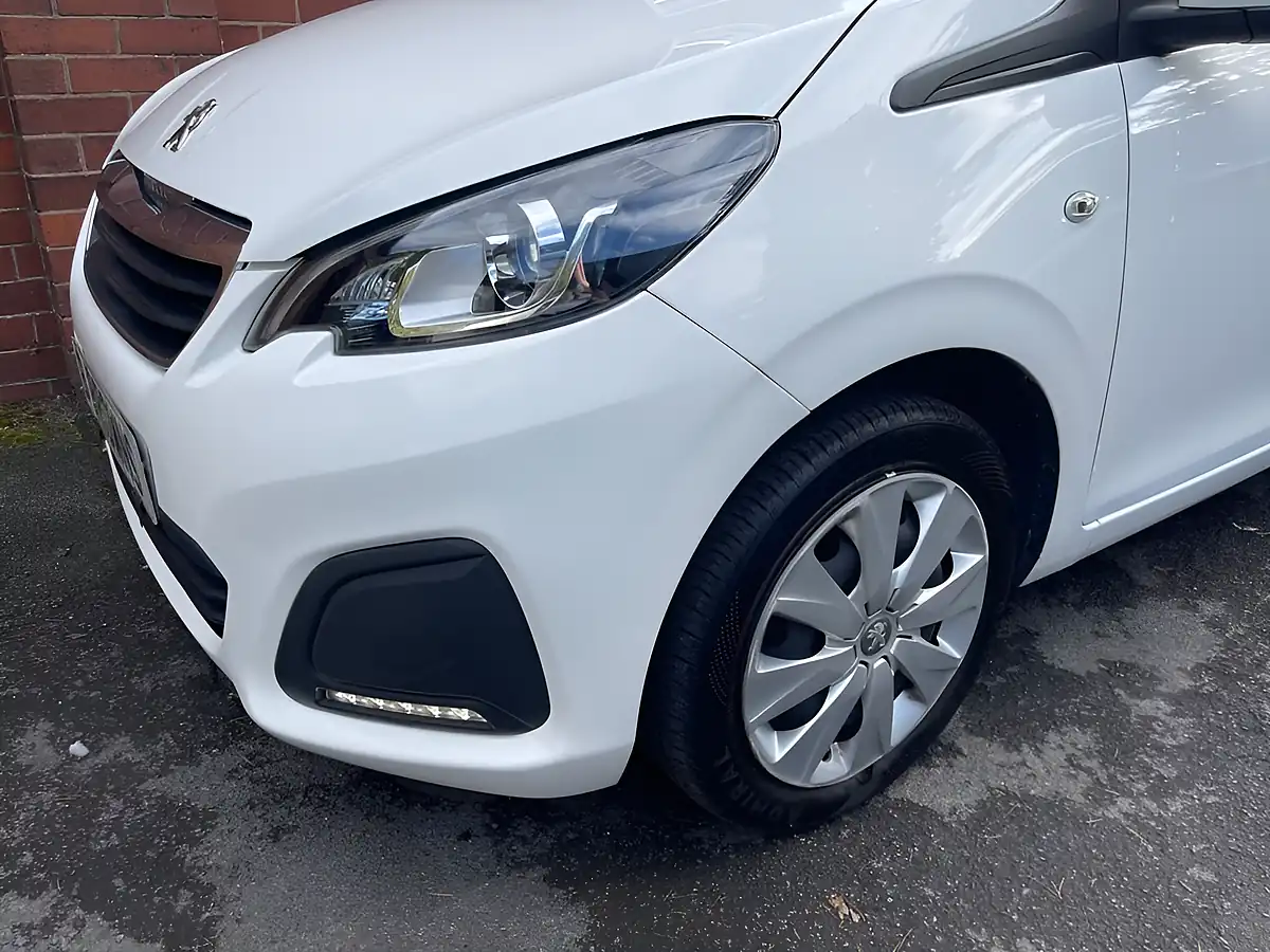 Used 2020 Peugeot 108 Active White - Interior and Exterior details 8