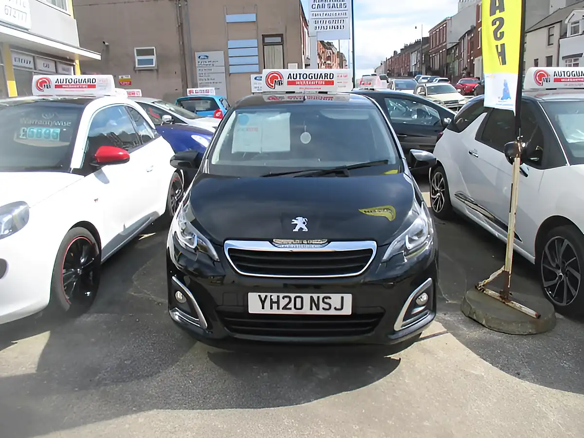 Used 2020 Peugeot 108 Allure Black - Front View