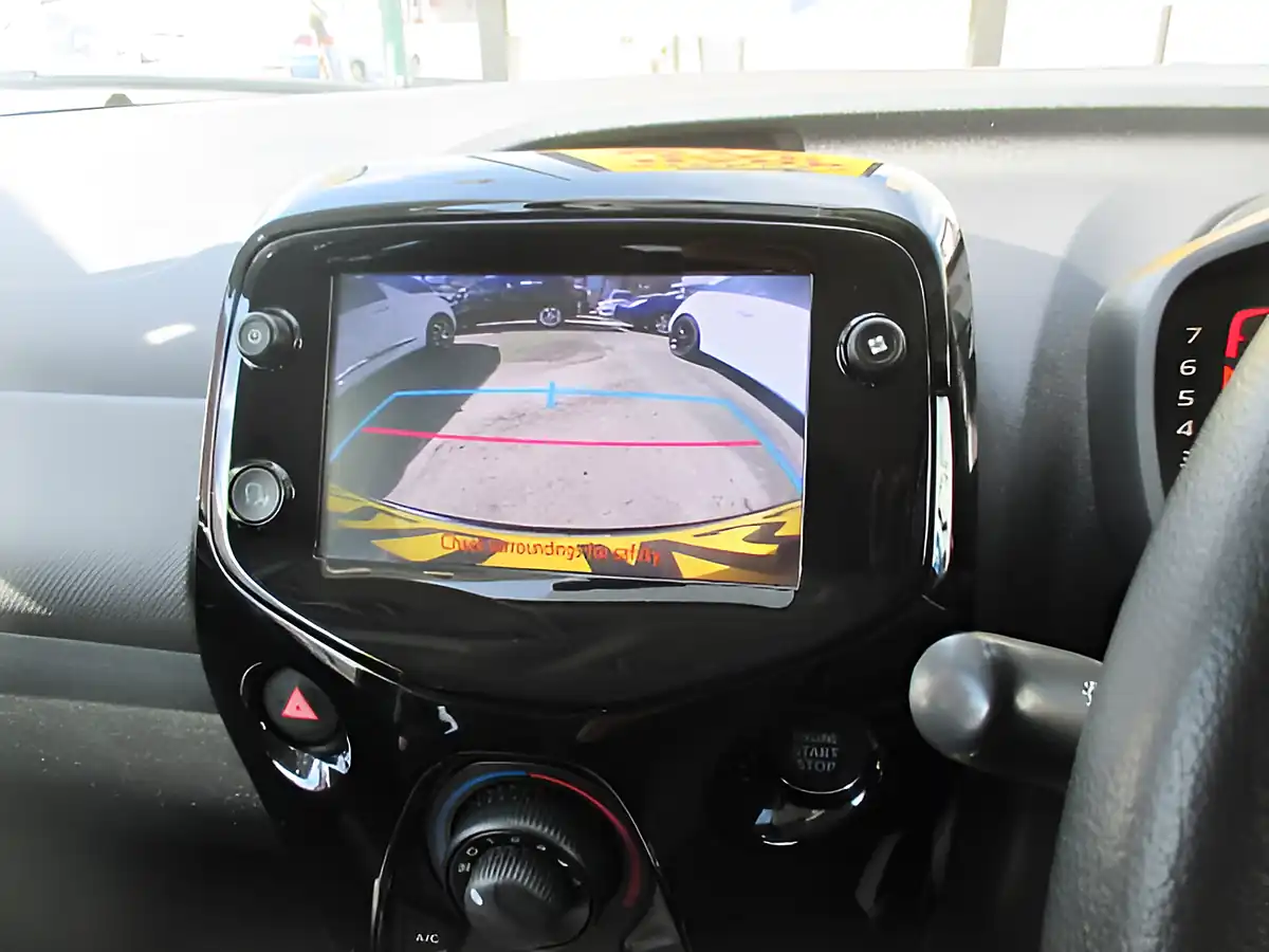 Used 2020 Peugeot 108 Allure Black - Interior and Exterior details 11