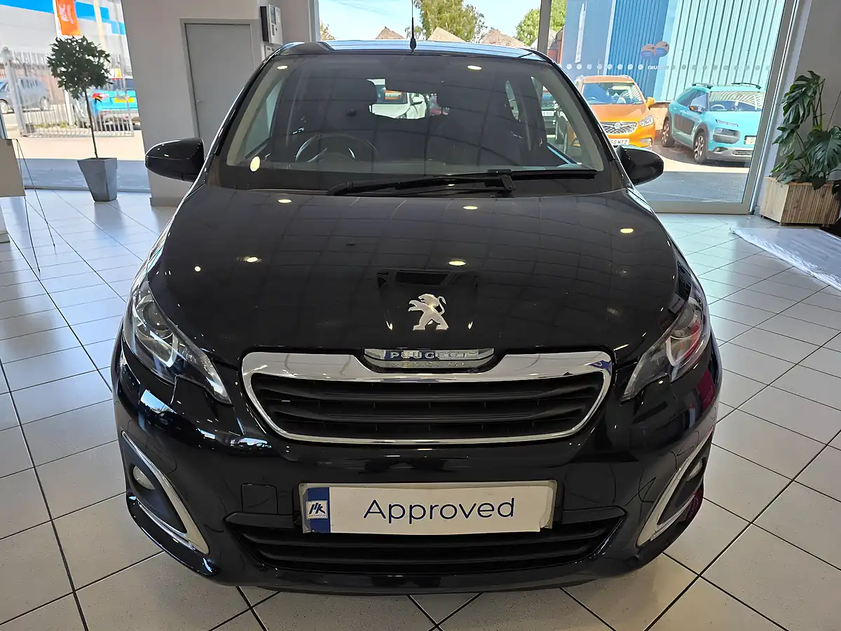 Used 2020 Peugeot 108 Allure Black - Interior and Exterior details 5