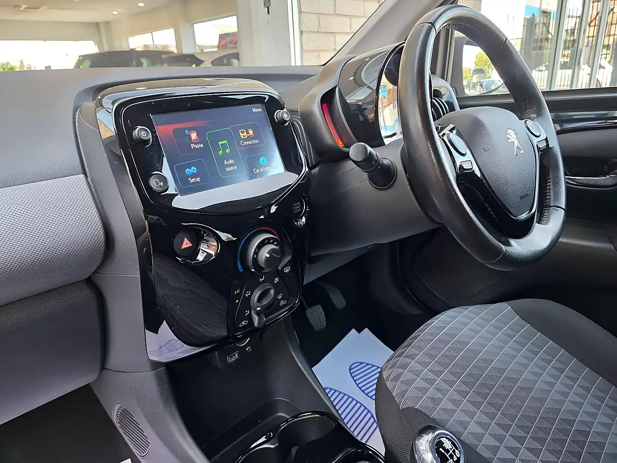 Used 2020 Peugeot 108 Allure Black - Interior and Exterior details 9