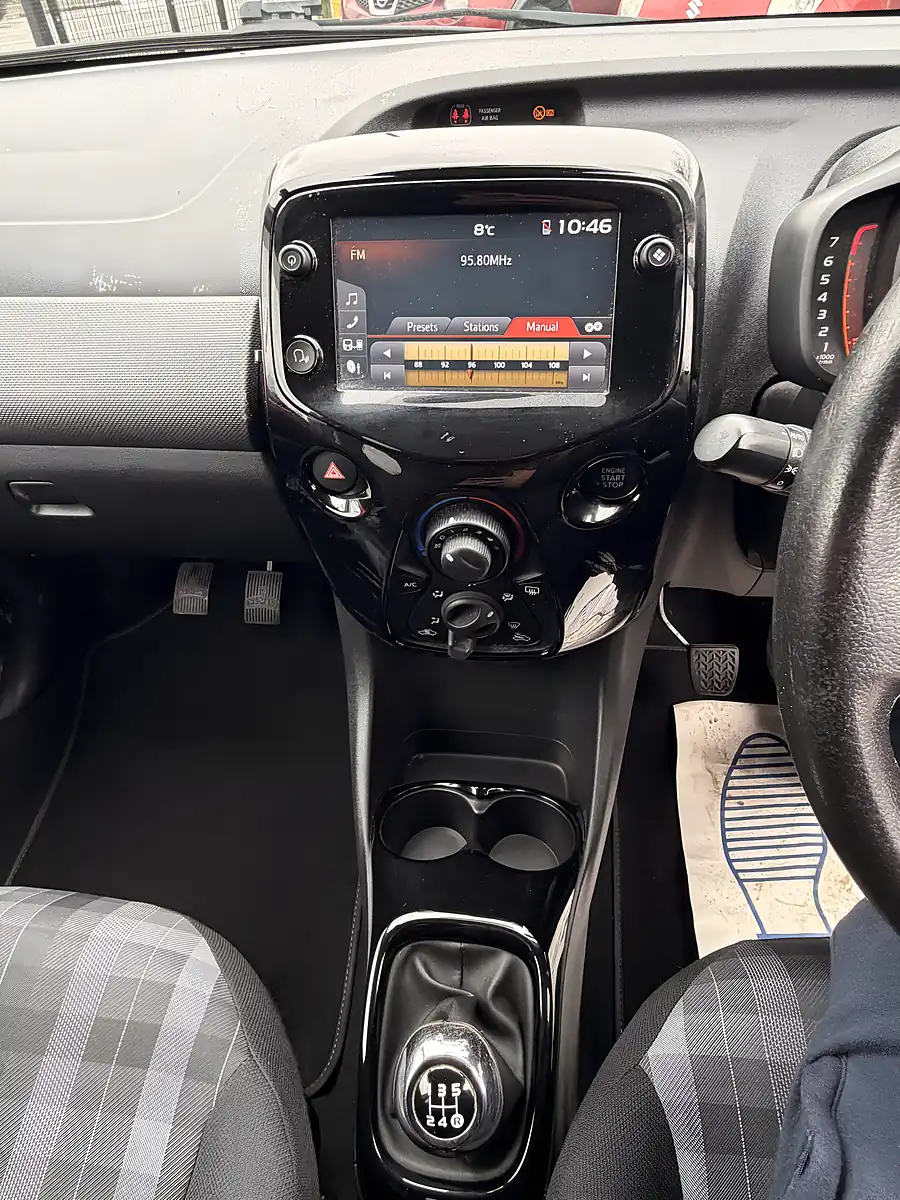 Used 2020 Peugeot 108 Allure Red - Interior and Exterior details 10