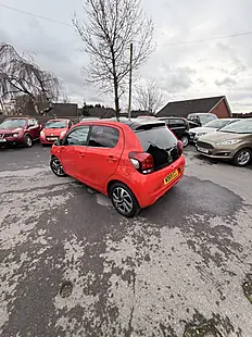 Used 2020 Peugeot 108 Allure Red - Interior and Exterior details 5
