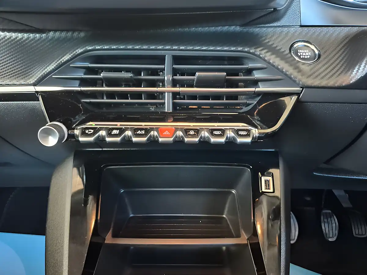 Used 2020 Peugeot 2008 Active Grey - Interior and Exterior details 20