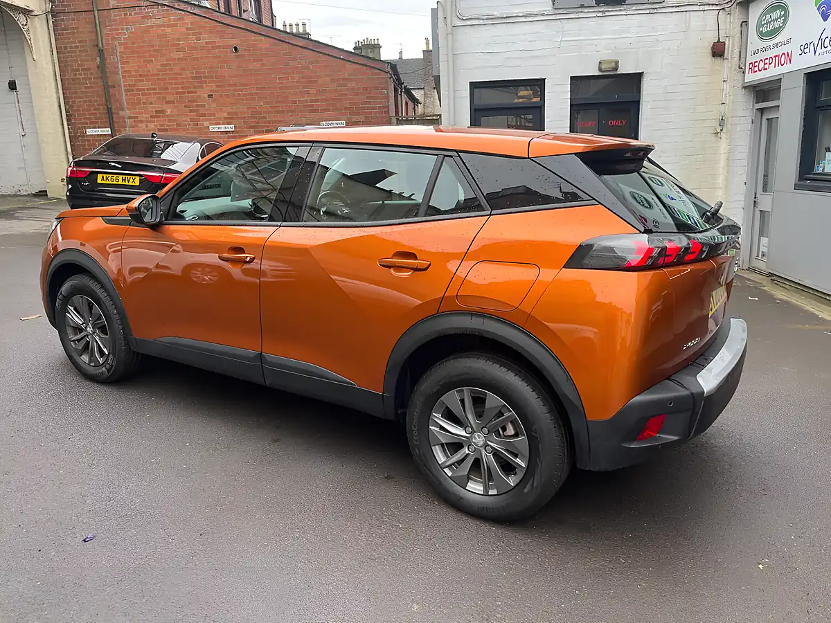 Used 2020 Peugeot 2008 Active Orange - Interior and Exterior details 6