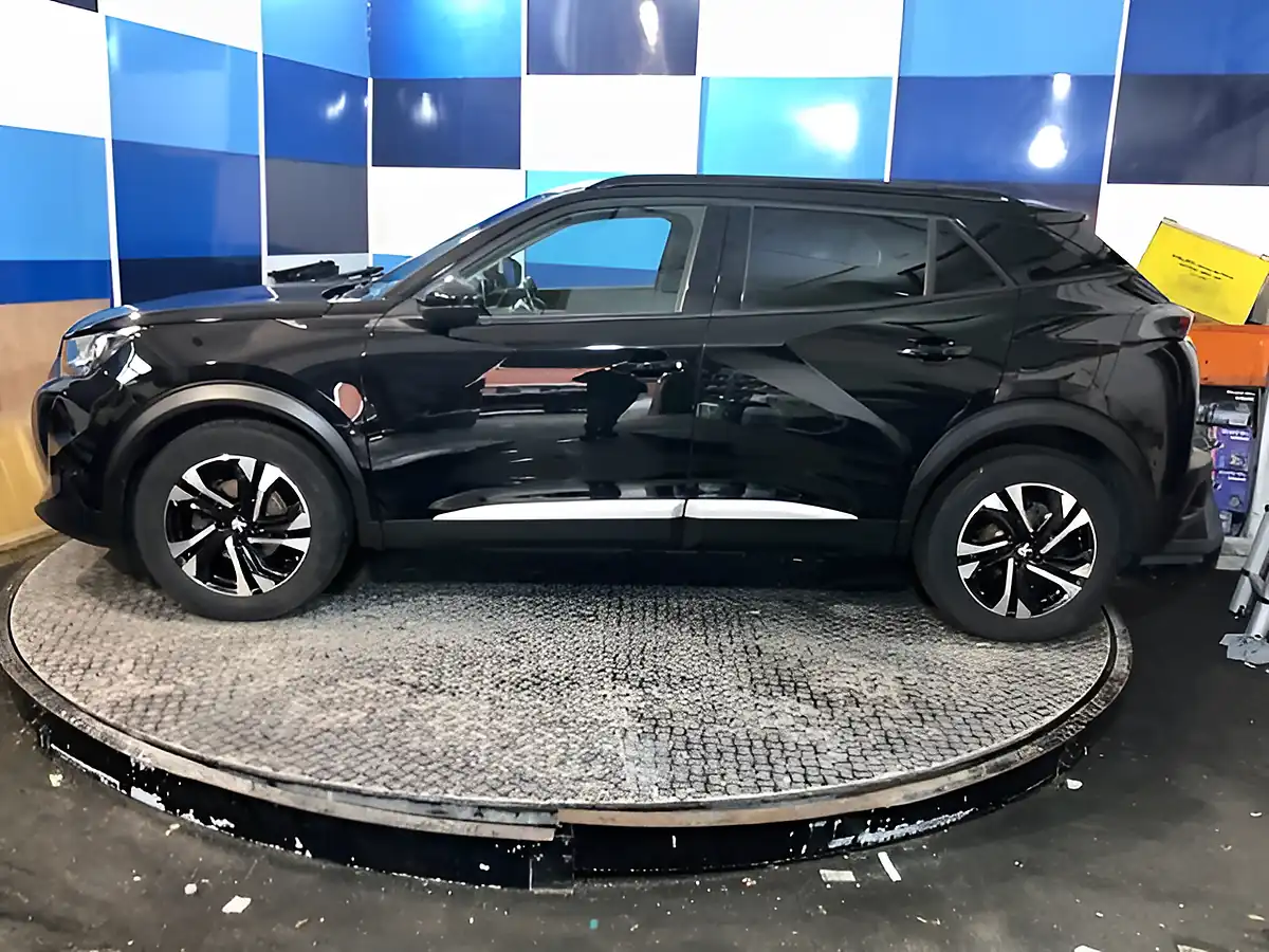 Used 2020 Peugeot 2008 Allure Black - Interior and Exterior details 11