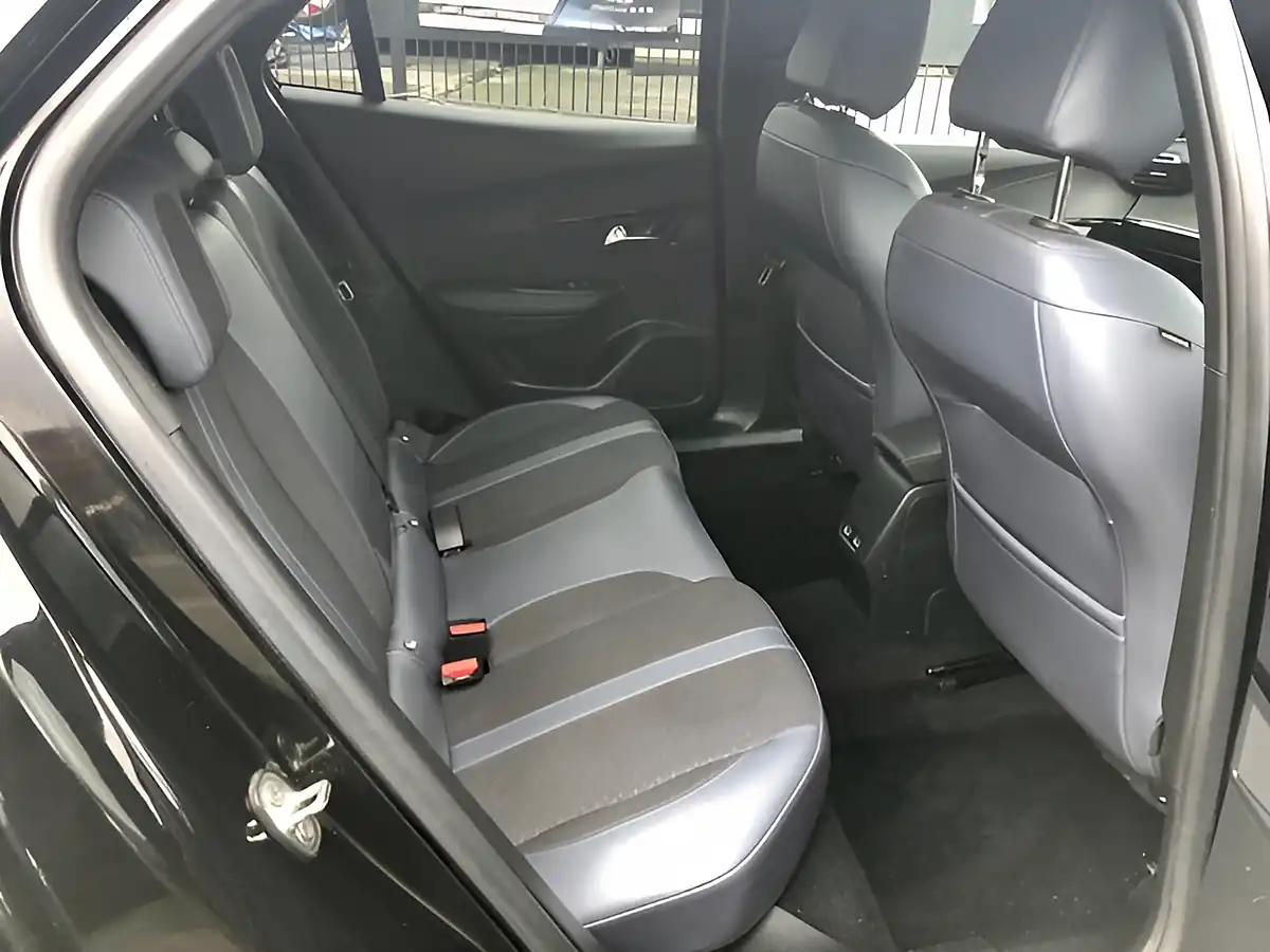 Used 2020 Peugeot 2008 Allure Black - Interior and Exterior details 14