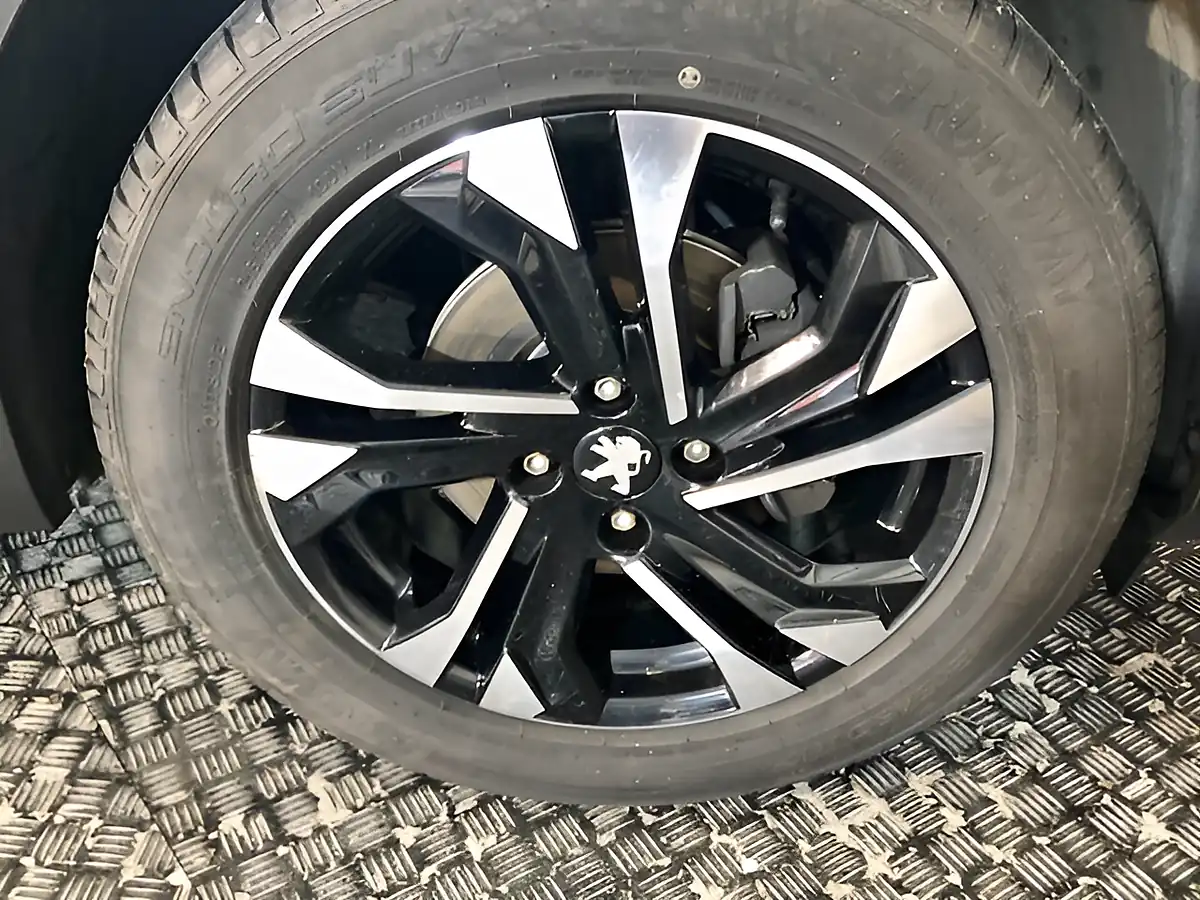 Used 2020 Peugeot 2008 Allure Black - Interior and Exterior details 19