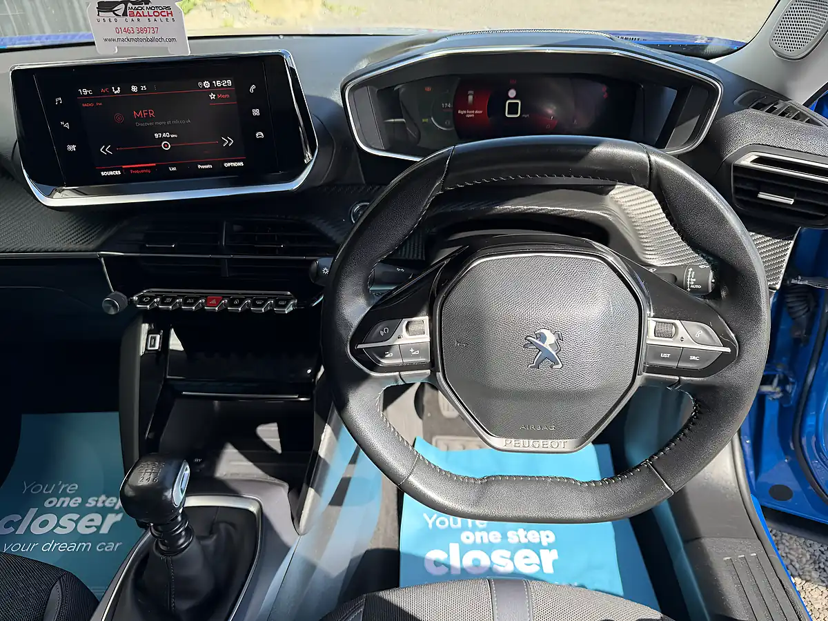 Used 2020 Peugeot 2008 Allure Blue - Interior and Exterior details 14