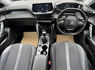 Used 2020 Peugeot 2008 Allure Orange - Interior and Exterior details 14