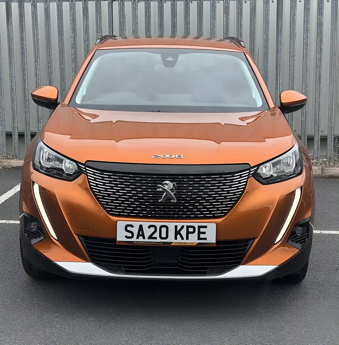 Used 2020 Peugeot 2008 Allure Orange - Interior and Exterior details 3