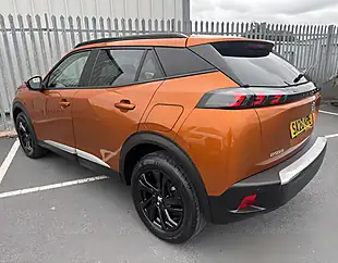 Used 2020 Peugeot 2008 Allure Orange - Interior and Exterior details 4