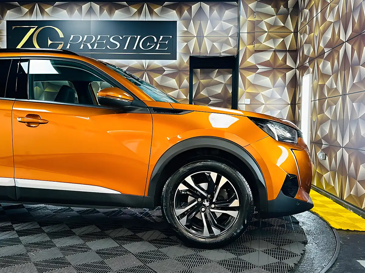 Used 2020 Peugeot 2008 Allure Premium Orange - Interior and Exterior details 14