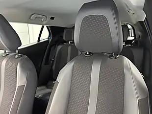 Used 2020 Peugeot 2008 Allure Vertigo Blue - Interior and Exterior details 13
