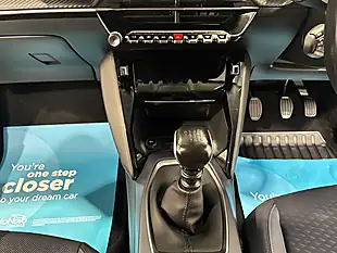 Used 2020 Peugeot 2008 Allure Vertigo Blue - Interior and Exterior details 15