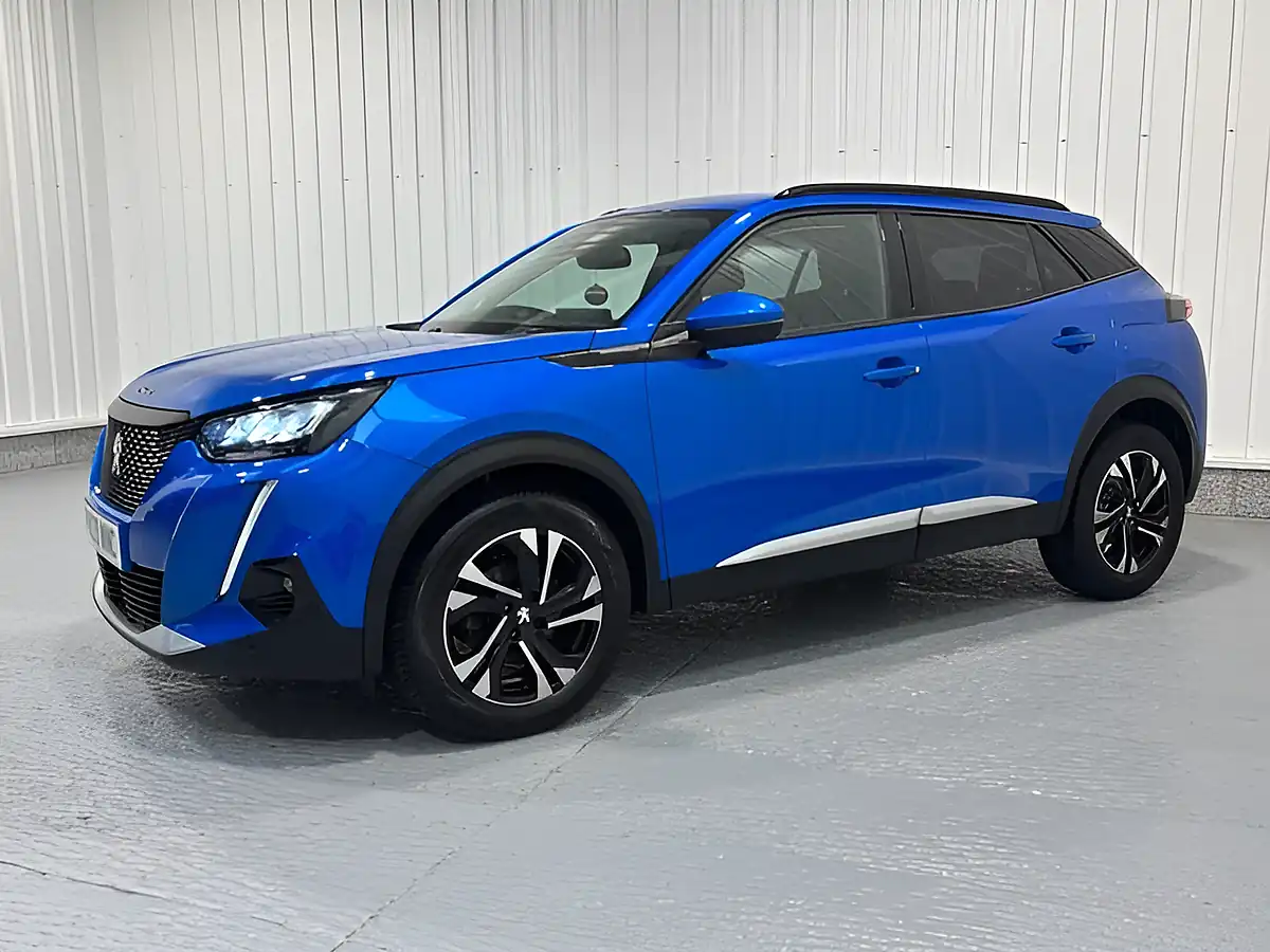 Used 2020 Peugeot 2008 Allure Vertigo Blue - Interior and Exterior details 3