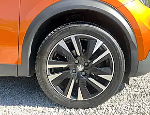 Used 2020 Peugeot 2008 GT Line Orange Fusion - Interior and Exterior details 9
