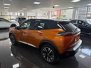 Used 2020 Peugeot 2008 GT Line Orange - Interior and Exterior details 10