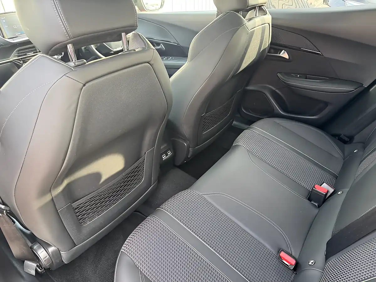 Used 2020 Peugeot 2008 GT Line Red - Interior and Exterior details 14