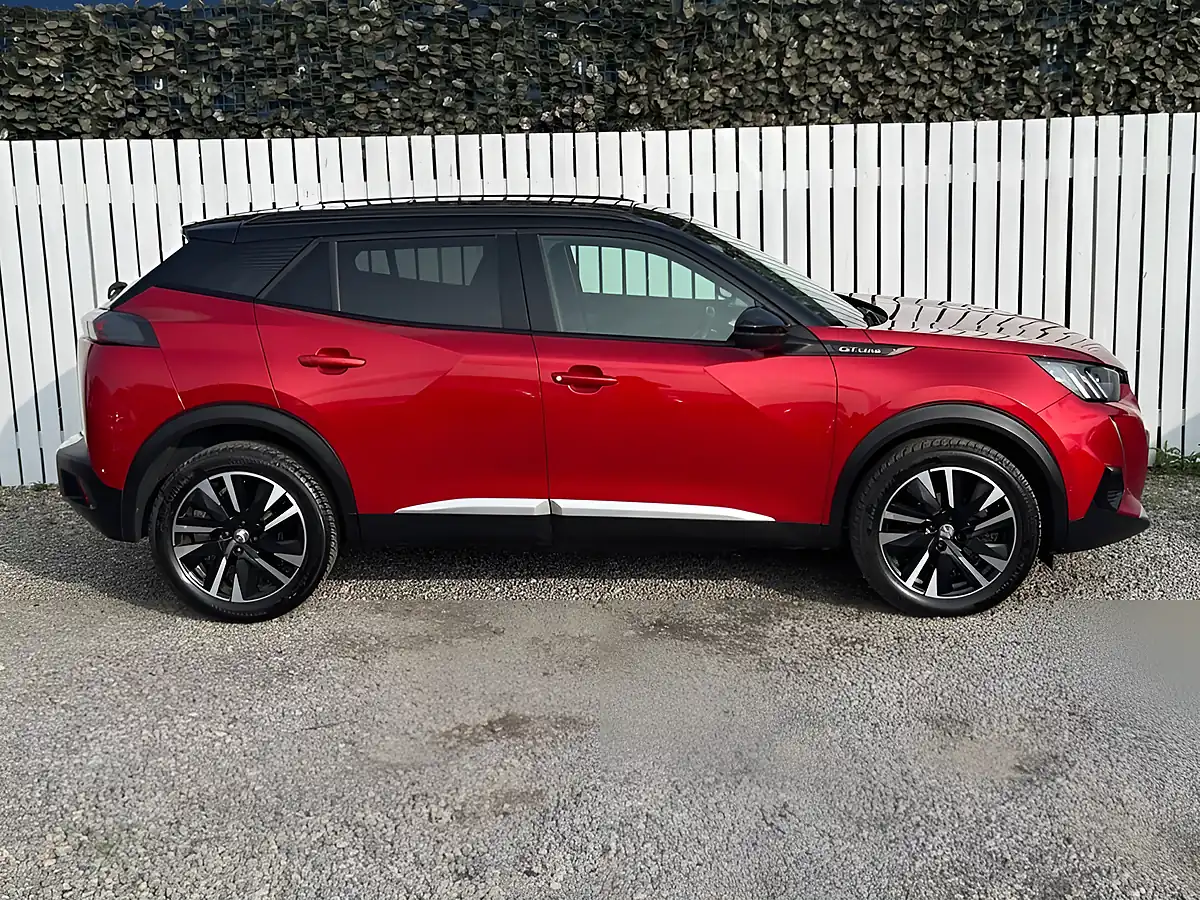 Used 2020 Peugeot 2008 GT Line Red - Interior and Exterior details 4