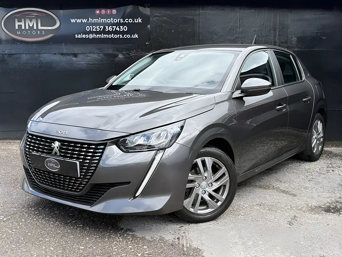 Used 2020 Peugeot 208 Active Grey - Front View