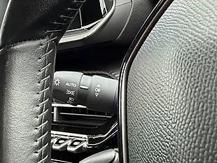 Used 2020 Peugeot 208 Active Grey - Interior and Exterior details 17