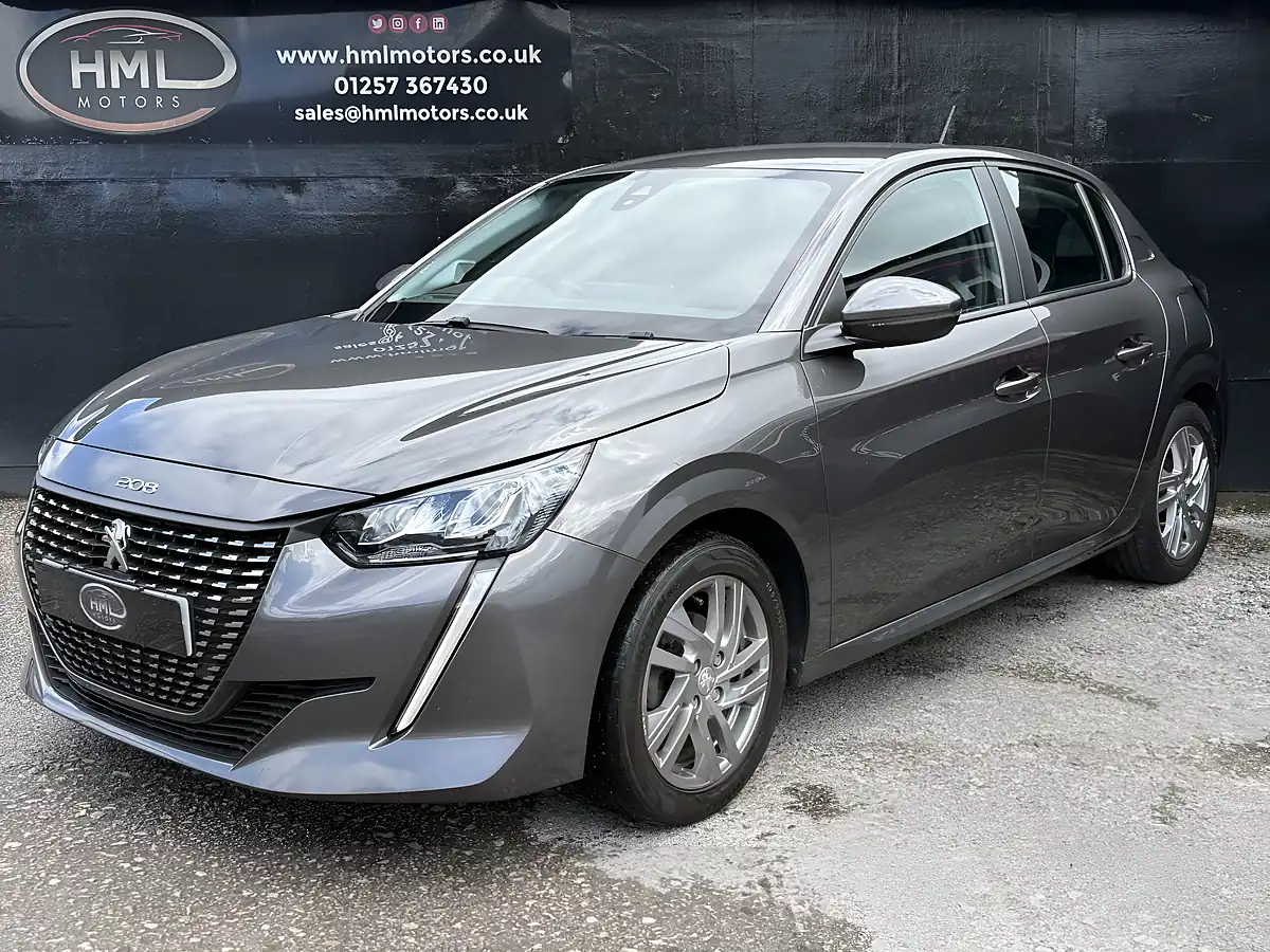 Used 2020 Peugeot 208 Active Grey - Interior and Exterior details 2
