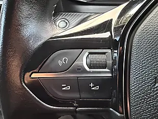 Used 2020 Peugeot 208 Active Grey - Interior and Exterior details 17