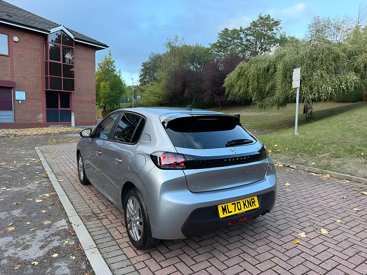 Used 2020 Peugeot 208 Active Grey - Interior and Exterior details 7