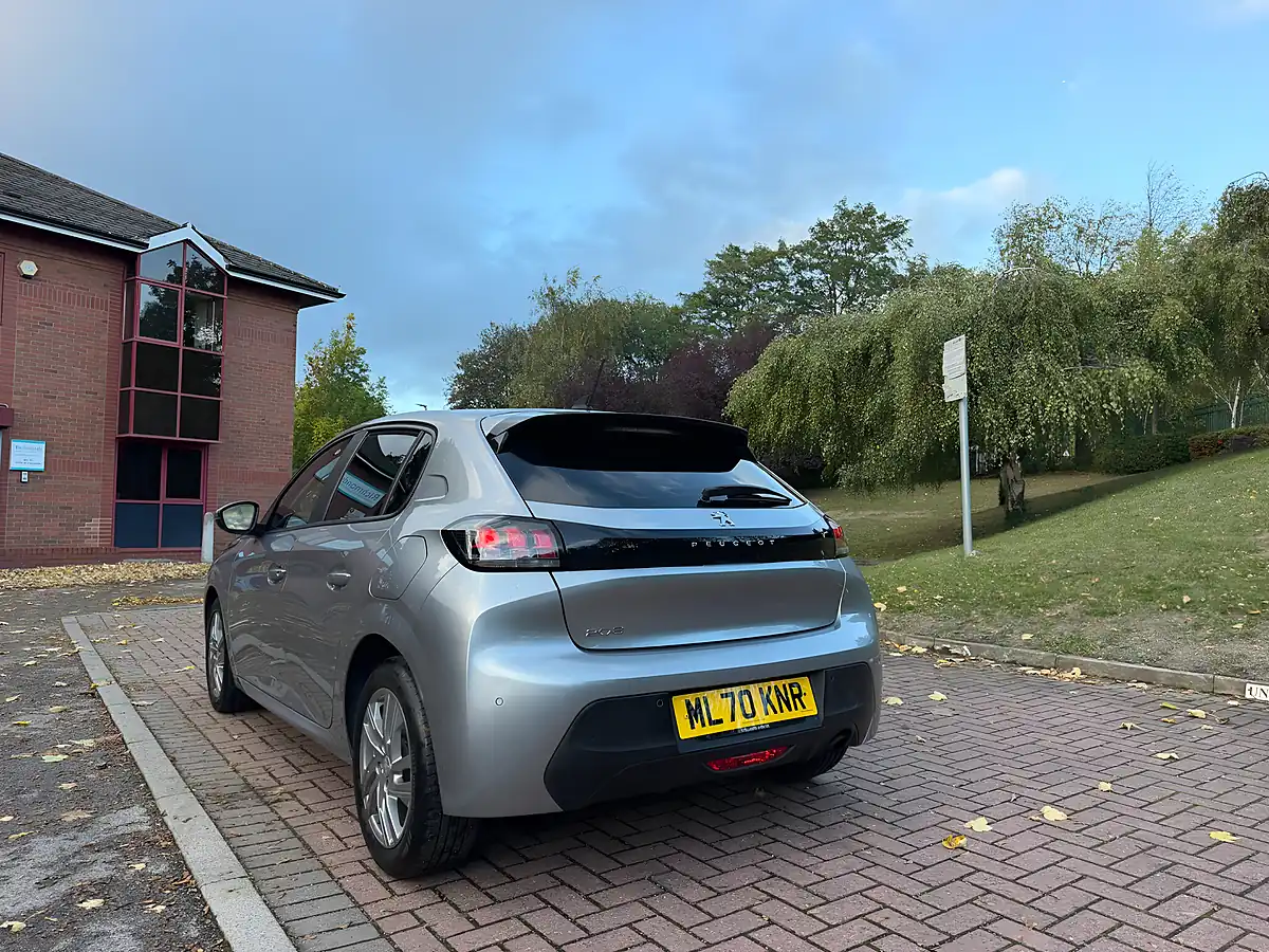 Used 2020 Peugeot 208 Active Grey - Interior and Exterior details 9
