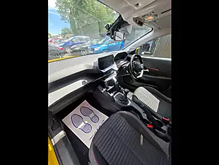 Used 2020 Peugeot 208 Active Yellow - Interior and Exterior details 16