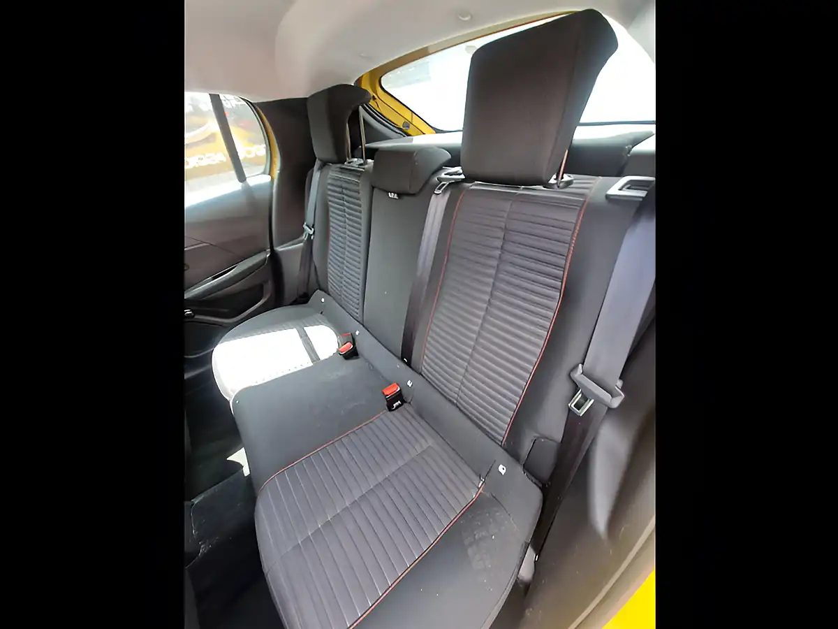 Used 2020 Peugeot 208 Active Yellow - Interior and Exterior details 17