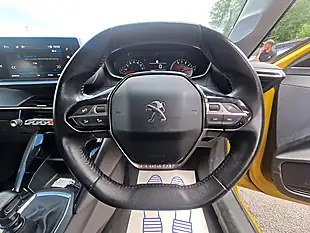 Used 2020 Peugeot 208 Active Yellow - Interior and Exterior details 18