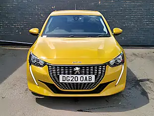Used 2020 Peugeot 208 Active Yellow - Interior and Exterior details 4