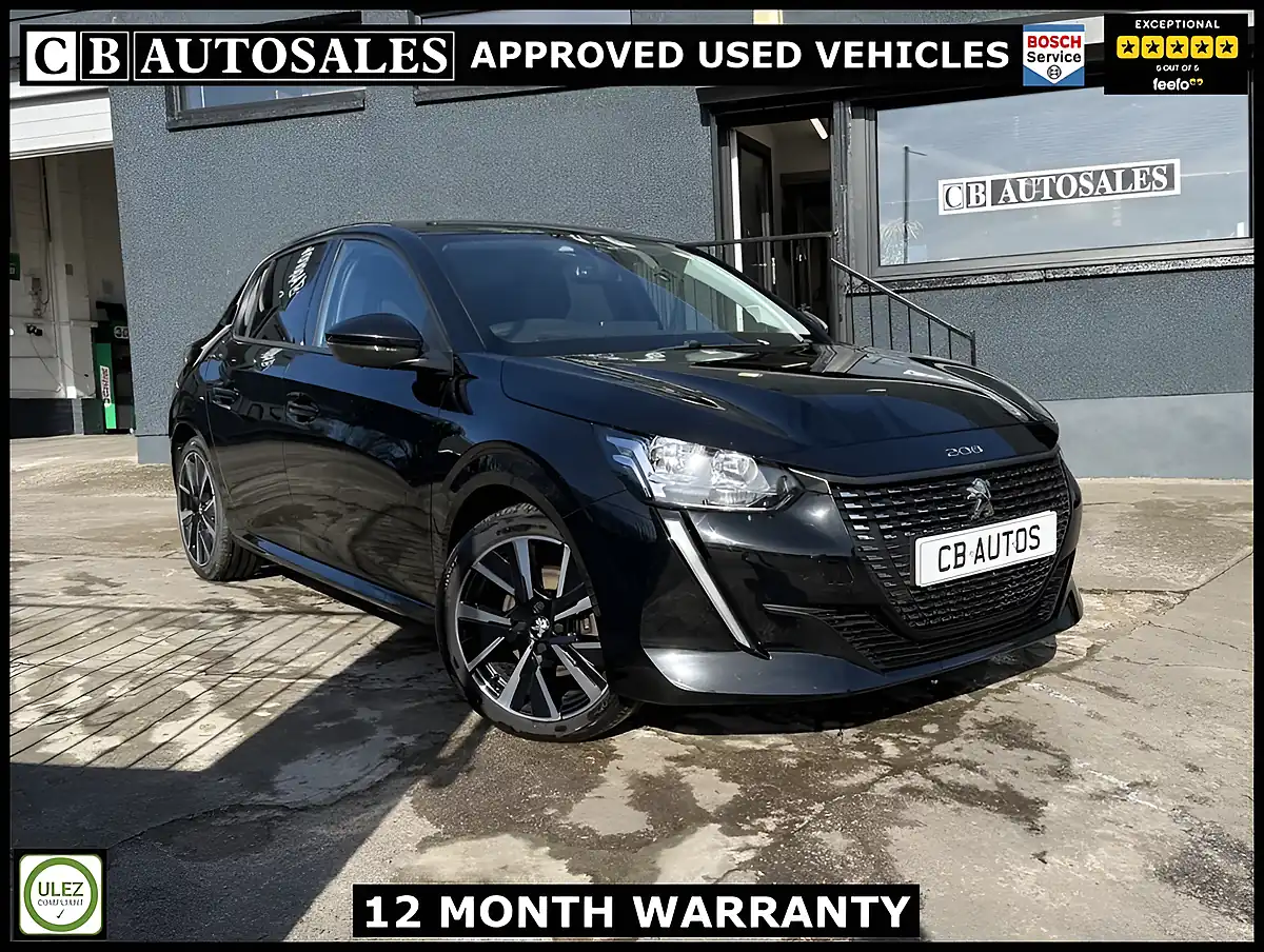 Used 2020 Peugeot 208 Allure Black - Front View