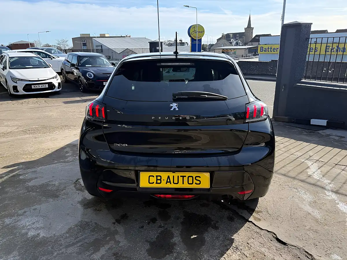 Used 2020 Peugeot 208 Allure Black - Interior and Exterior details 3