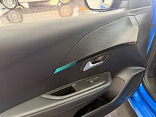 Used 2020 Peugeot 208 Allure Blue - Interior and Exterior details 11