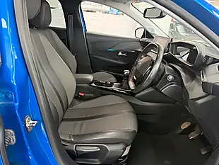 Used 2020 Peugeot 208 Allure Blue - Interior and Exterior details 14