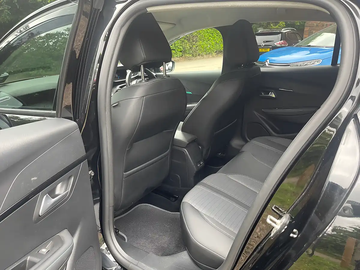 Used 2020 Peugeot 208 Allure Premium Black - Interior and Exterior details 18