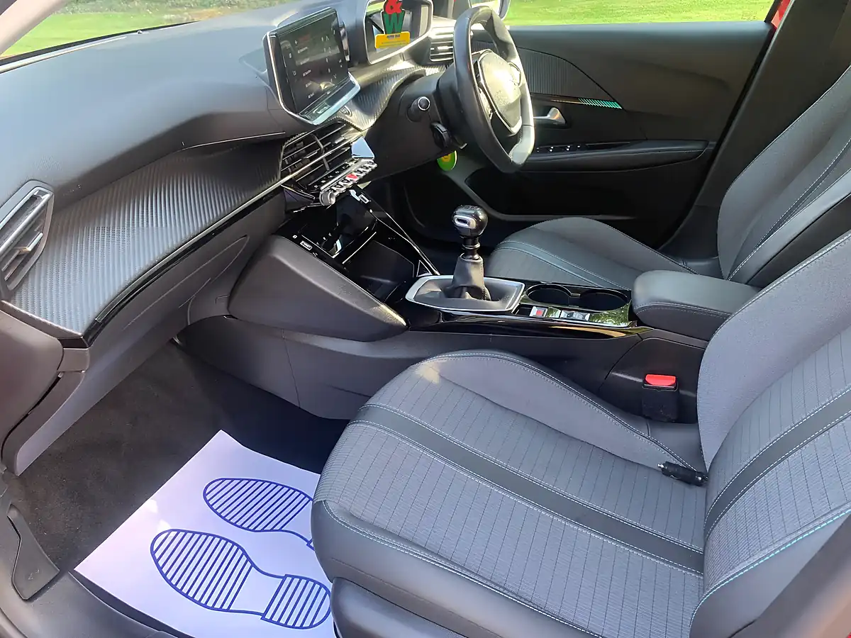 Used 2020 Peugeot 208 Allure Premium Red - Interior and Exterior details 18
