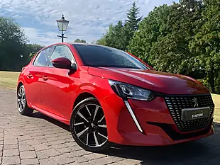 Used 2020 Peugeot 208 Allure Premium Red - Interior and Exterior details 3
