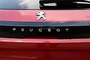 Used 2020 Peugeot 208 Allure Red - Interior and Exterior details 10